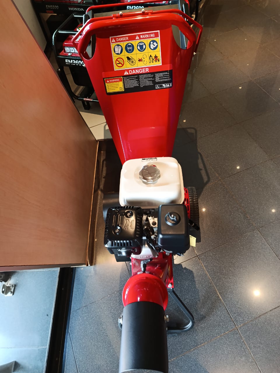 Honda Wood Chipper LZ-CS-004 — GX Engine Petrol Wood Chipper