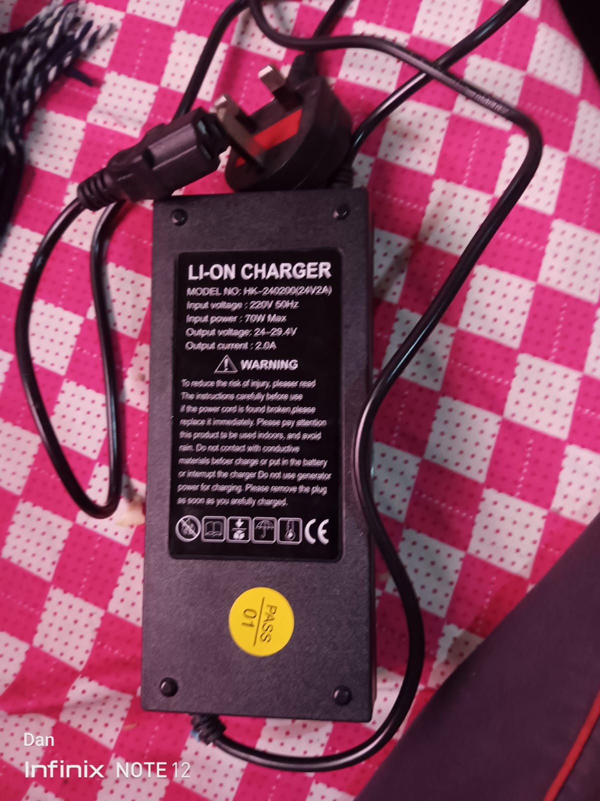 M-Chai Tea Harvester Li-Ion Battery Charger (24V/2A)
