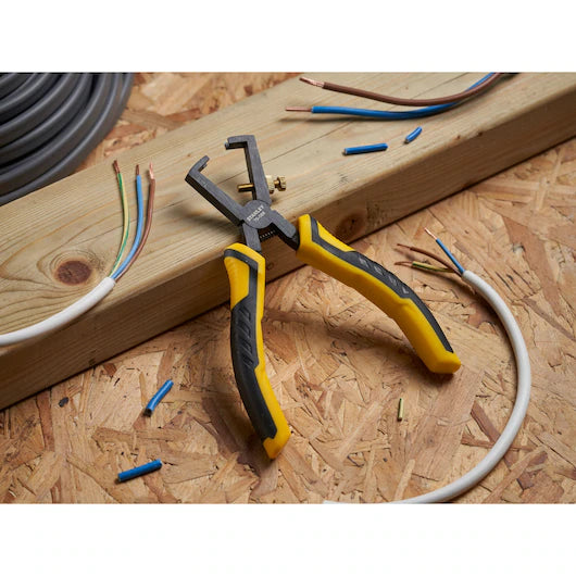 Stanley Cable Stripper Dynagrip(STHT84075-8)