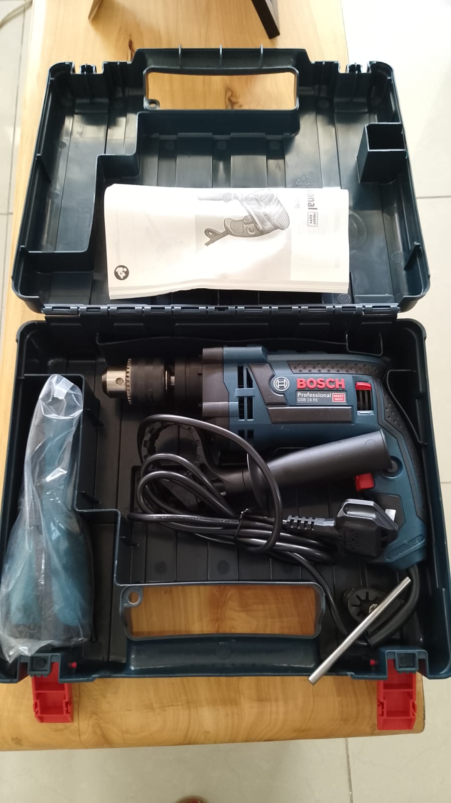 Bosch Impact Drill GSB 16 RE + 100 Accessories