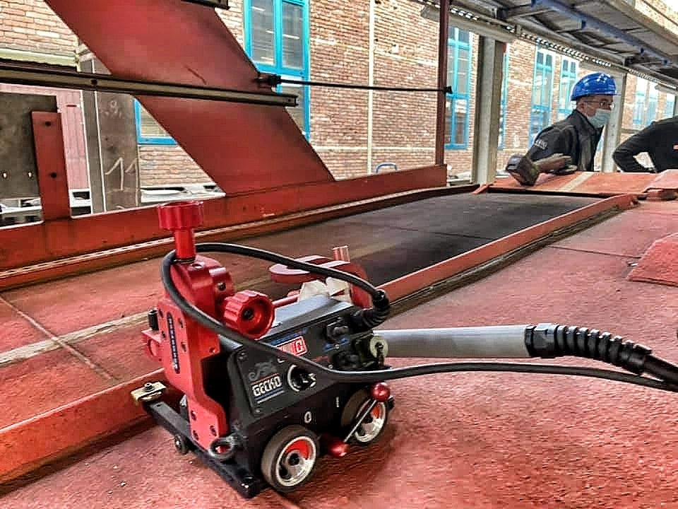 Promotech Compact Welding Tractor