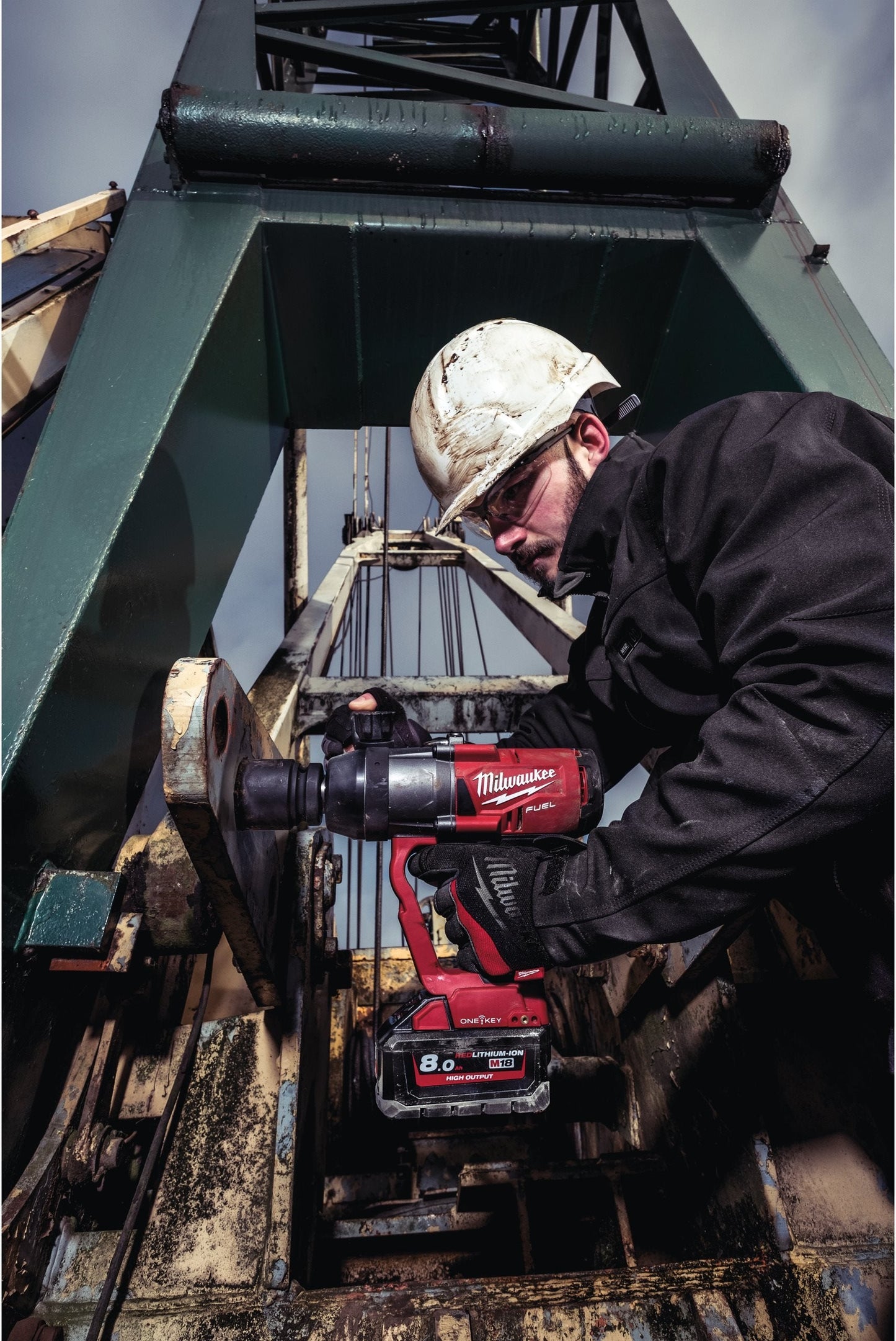 Milwaukee M18 Fuel One-Key 1" High Torque Impact Wrench