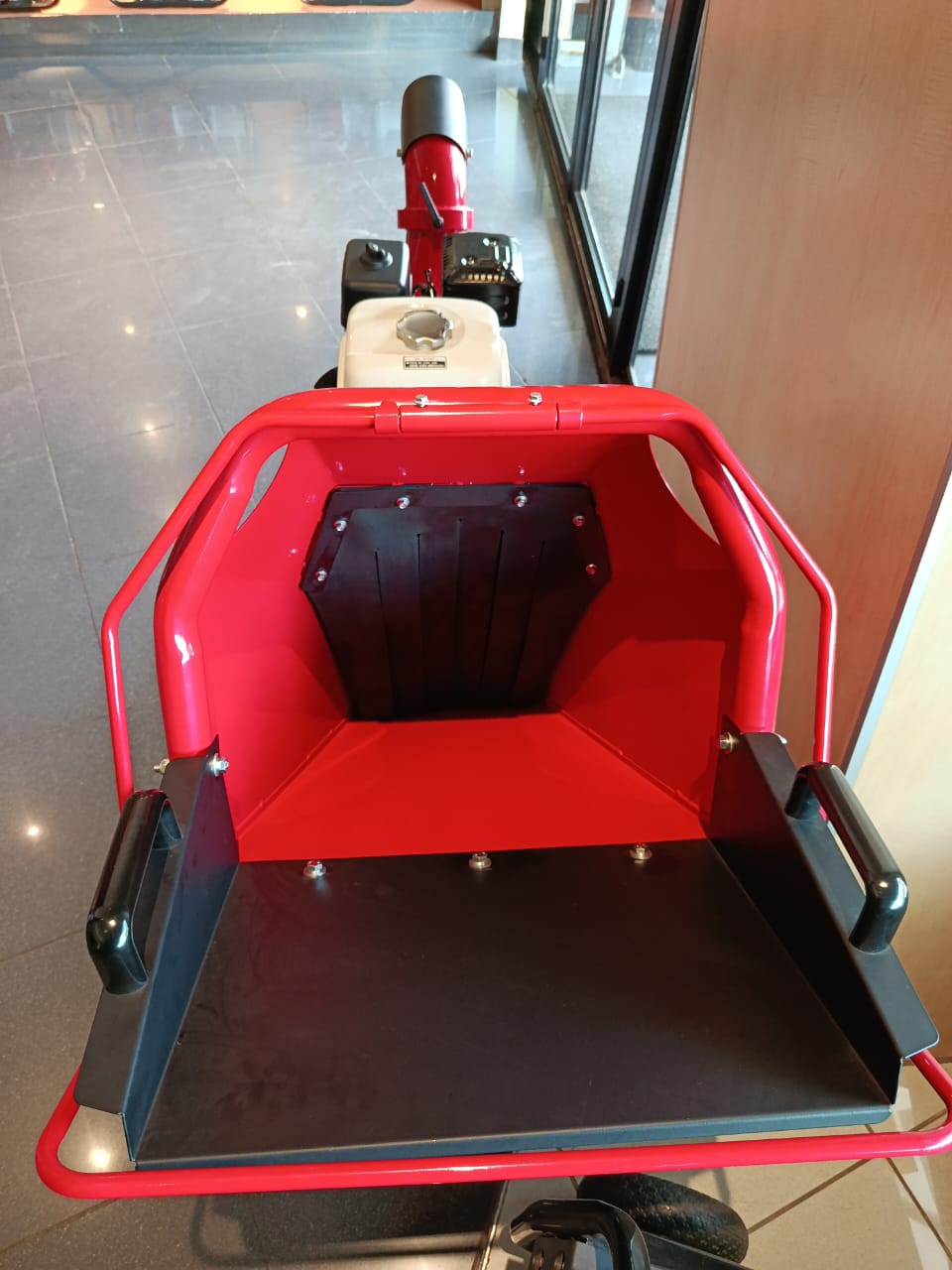 Honda Wood Chipper LZ-CS-004 — GX Engine Petrol Wood Chipper