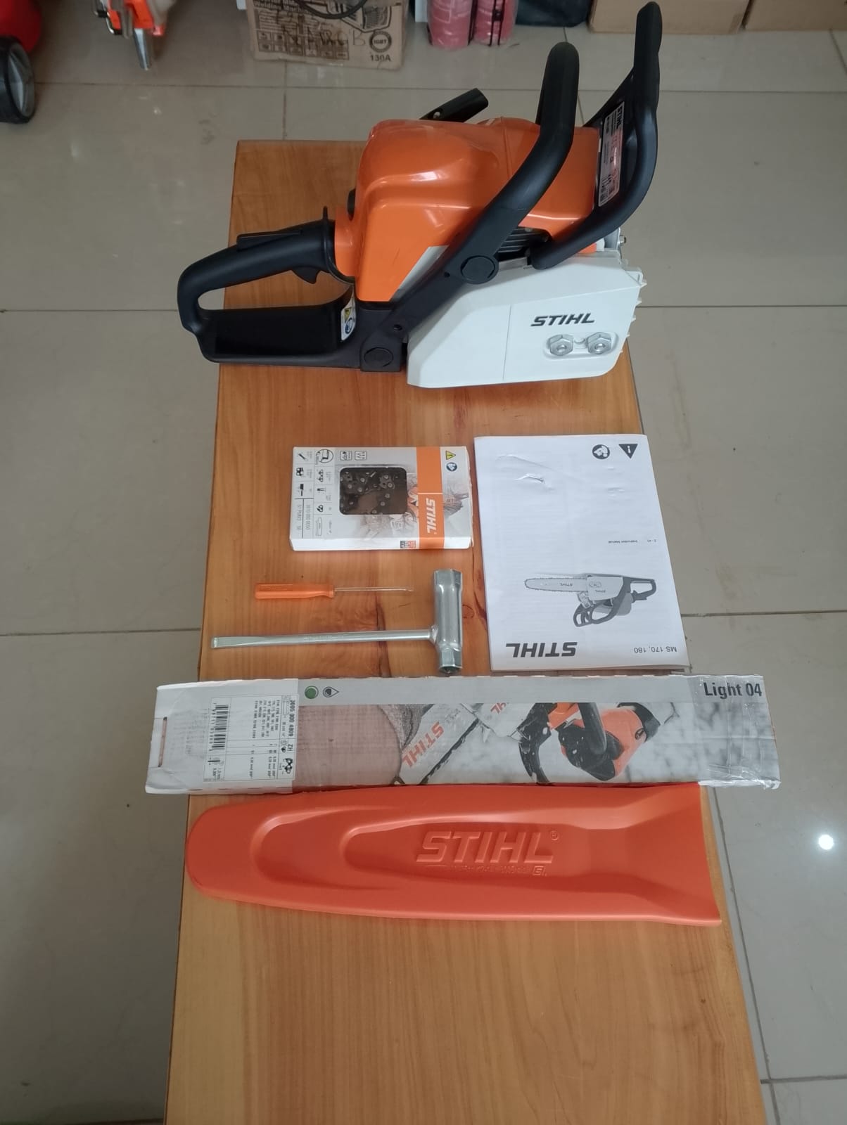 STIHL MS 170 Petrol Chainsaw