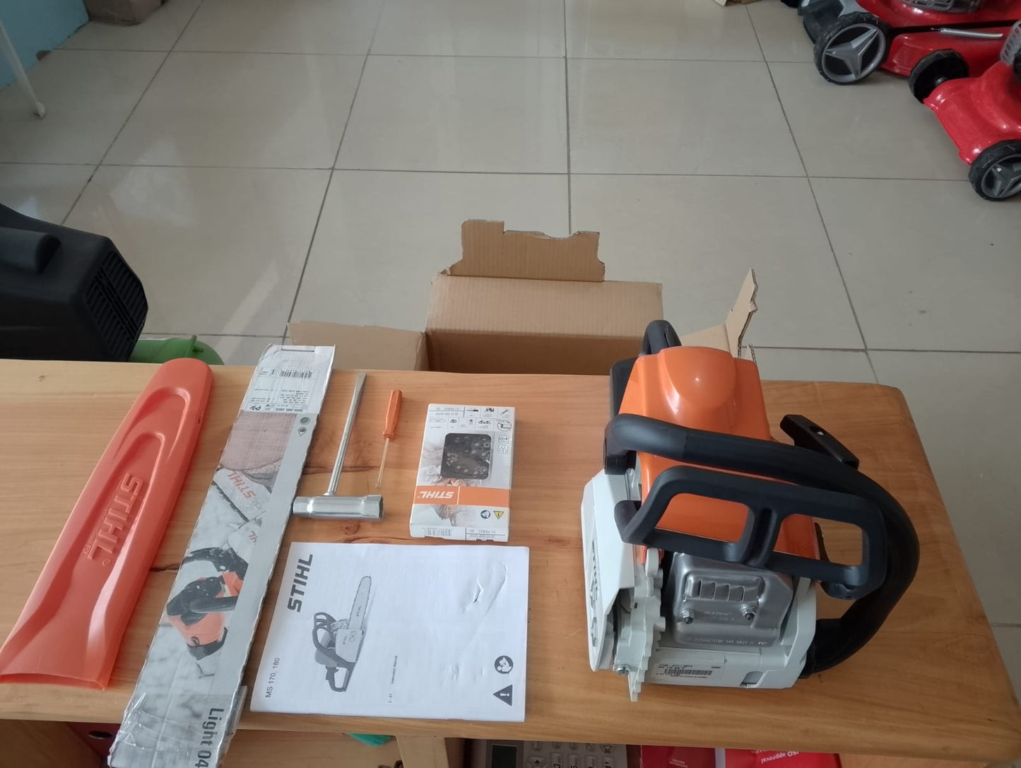 STIHL MS 170 Petrol Chainsaw