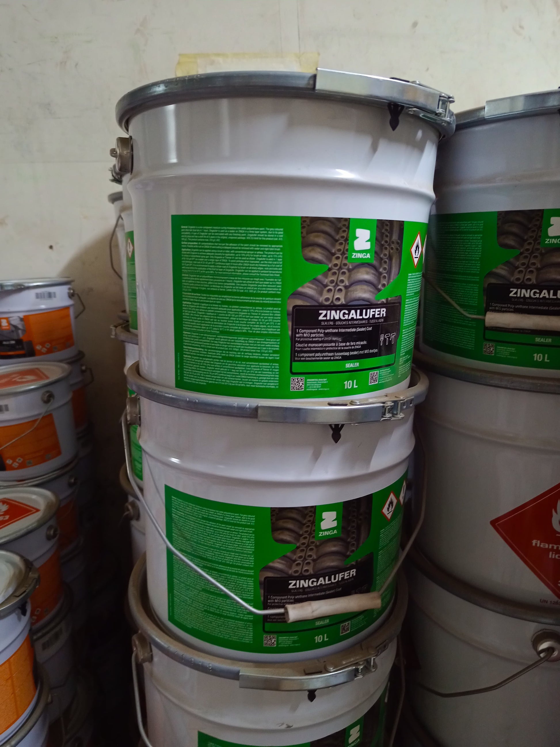Zingalufer 10L buckets stacked — Zinga polyurethane intermediate sealer coat