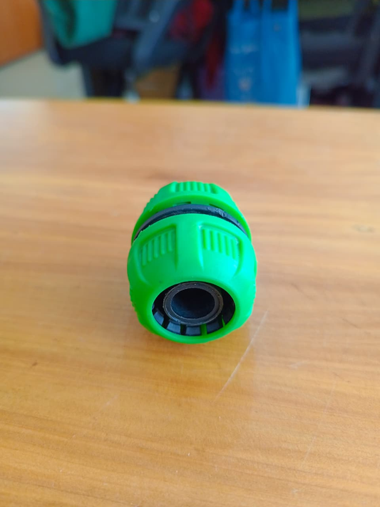 Green hose connector with push-fit mechanism