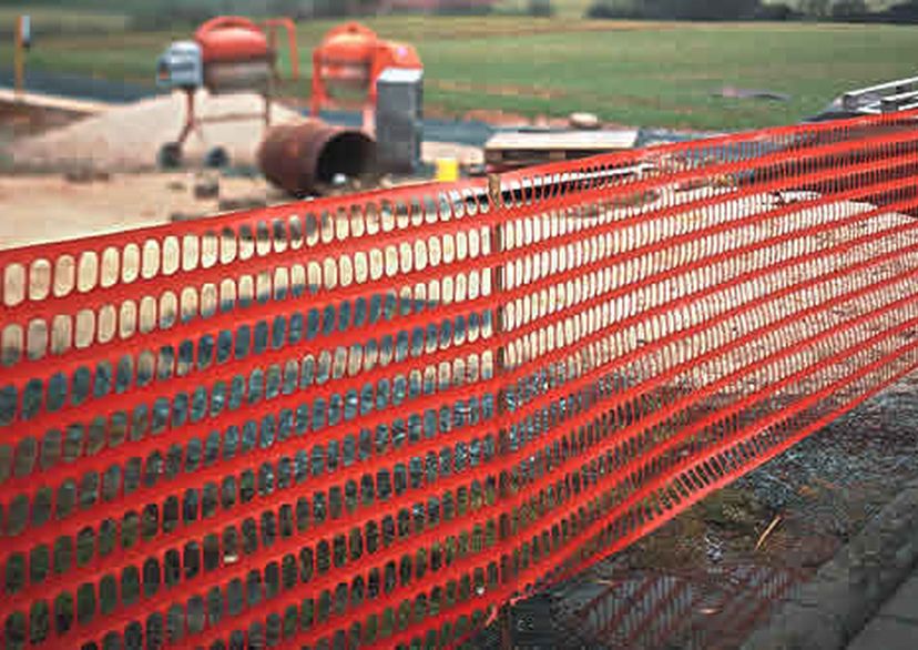 J-Webbing Fence Orange 1m x 50m