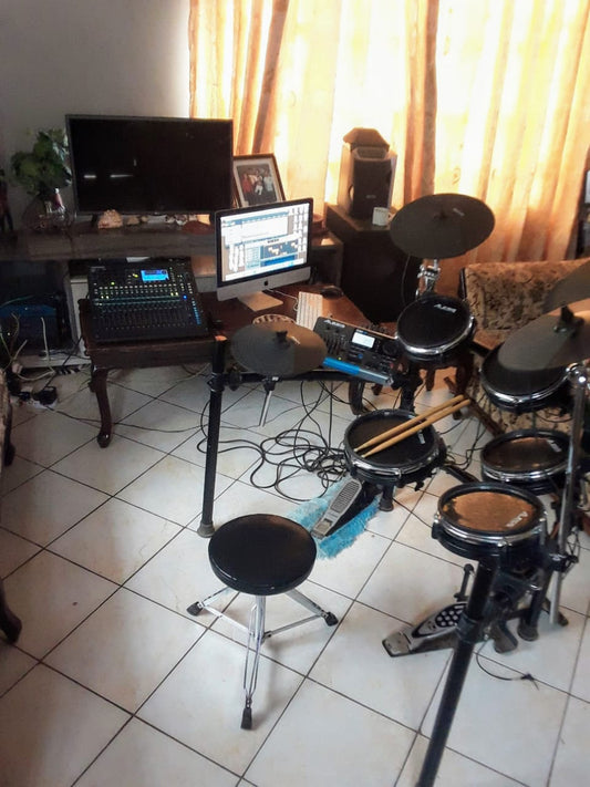 Used Home Recording Studio Complete with DAW